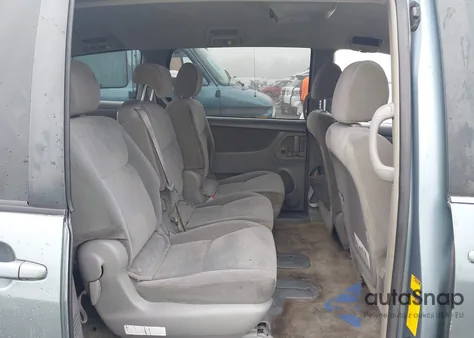 2005 Toyota Sienna Le from USA, damaged, VIN 5TDZA23C55S310073